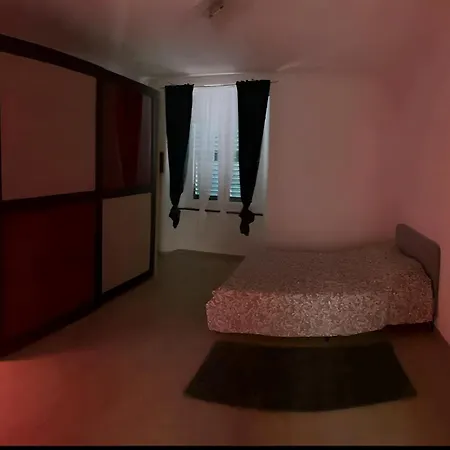 Apartment Dalla Laretta Di Fronte Acquario Di