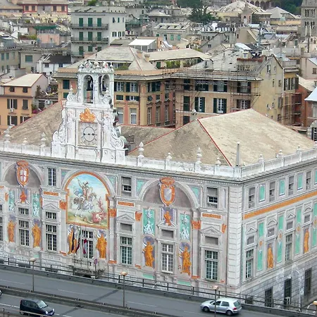 Apartment Dalla Laretta Di Fronte Acquario Di Genoa